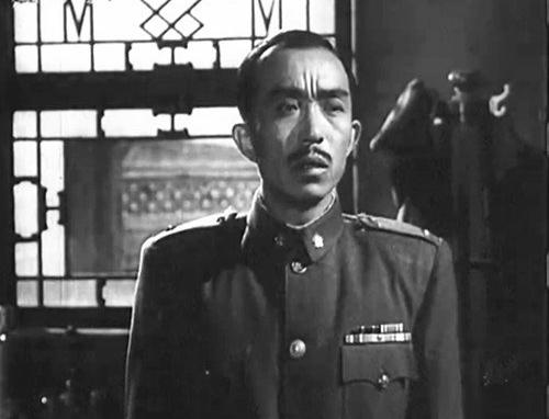 营口舰现任舰长——领航新时代的海军英雄，营口舰现任舰长领航新时代的海军传奇之旅