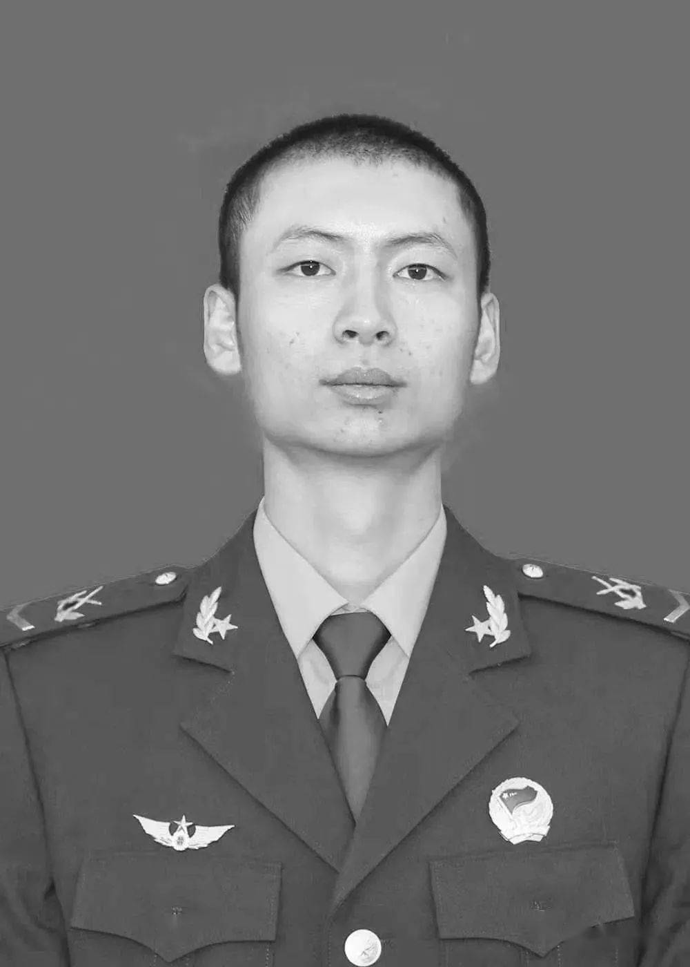 我哥叫肖思远的照片，回忆与情感的交织，肖思远照片中的回忆与情感交织