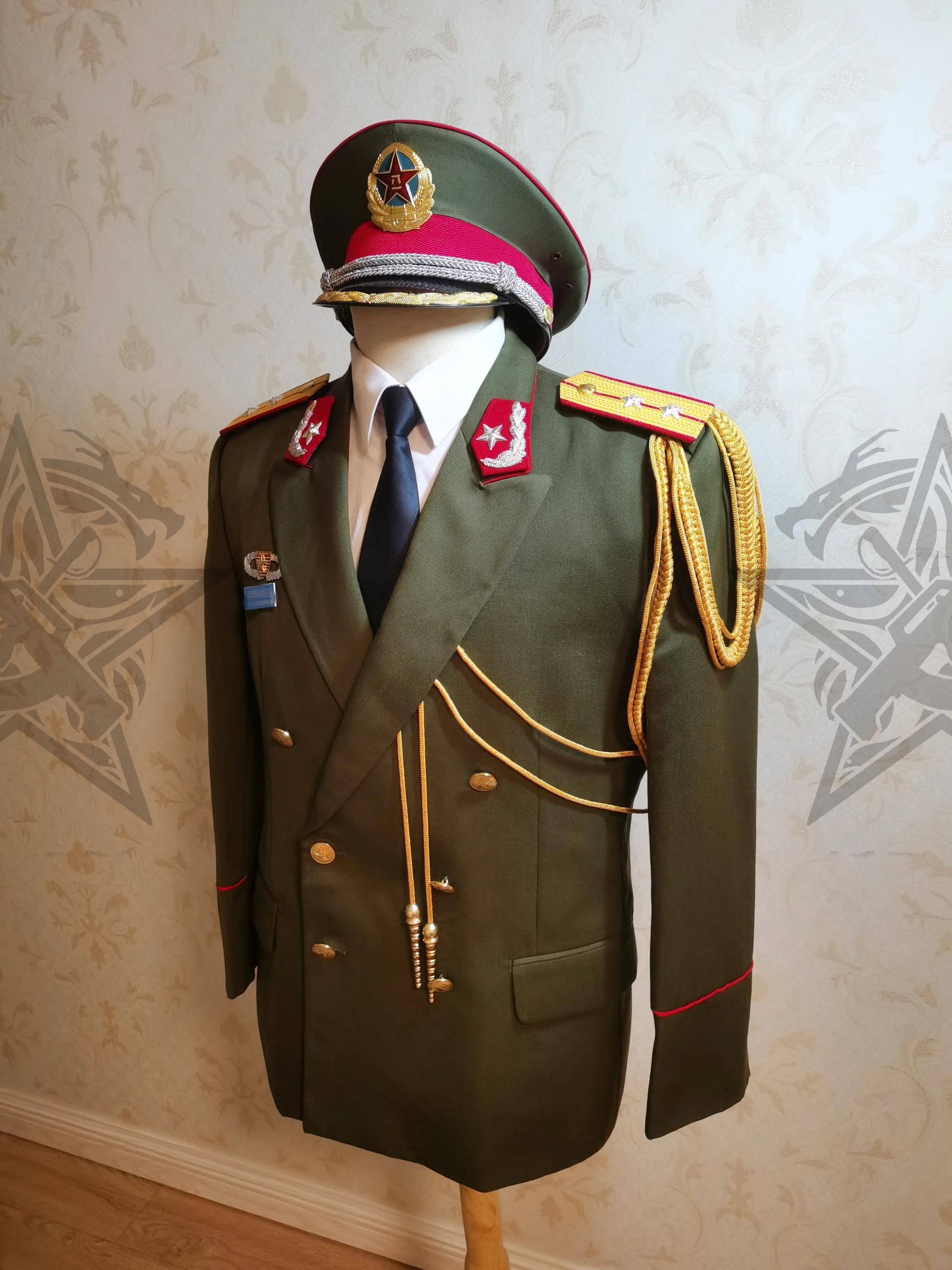中国人民解放军陆军礼服，荣耀与责任，中国人民解放军陆军礼服，荣耀与责任的象征