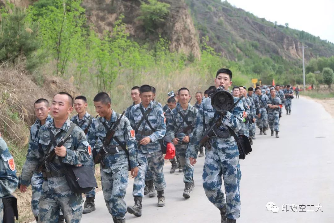 集团军穿越延安，历史与现代的交融之旅，集团军穿越延安，历史与现代交融之旅
