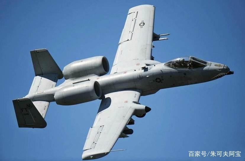 探究A-10疣猪攻击机退役原因，A-10疣猪攻击机退役原因探究