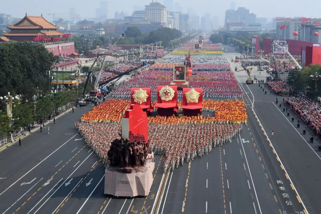 国庆70周年阅兵，4K视觉盛宴，国庆70周年阅兵，震撼4K视觉盛宴