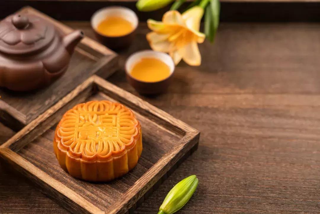 今晚，月亮很圆，月圆之夜