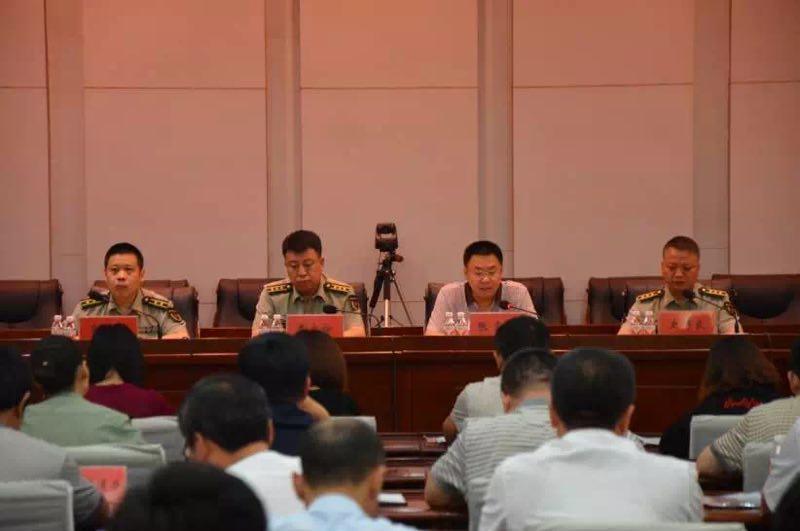 张雪峰谈人民武装学院，培养新时代武装力量的摇篮，张雪峰谈人民武装学院，新时代武装力量的摇篮培育地