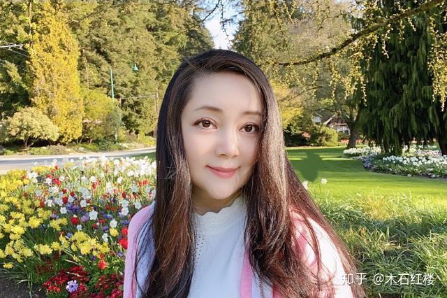 军事频道之星，张莉的军旅人生与媒体担当，张莉，军事频道之星——军旅人生的媒体担当之路