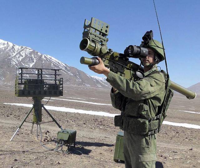 单兵地对空导弹，现代战争的独特武器，现代战争利器，单兵地对空导弹的独特魅力