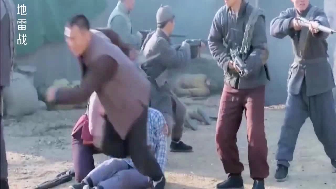 把手榴弹放进裤裆里的电视剧，一种戏剧化的冲突与反思，裤裆藏手榴弹，戏剧化的冲突与反思