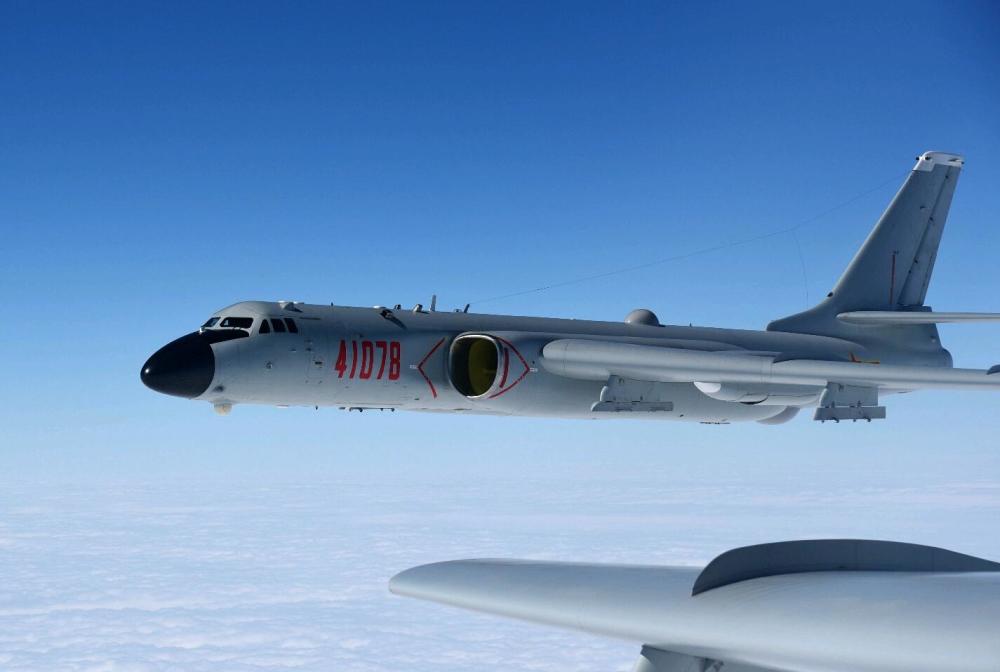 轰-6K，空中巨龙的震撼力量，空中巨龙震撼力量，轰-6K展翅高飞