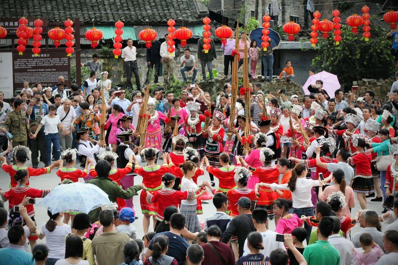 今天情人节,爱的绽放与情感的交织,情人节,爱的绽放与情感交织的浪漫时刻