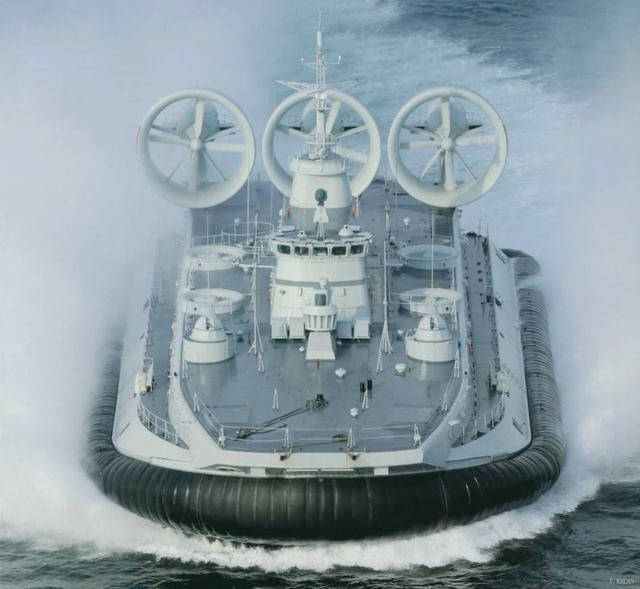 野马与野牛气垫船,二者的区别及其特点,野马与野牛气垫船,特点与区别解析