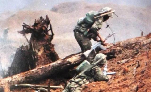 军事直播间视频直播，新时代下的军事传播变革，新时代军事传播变革，直播间视频直播的兴起与影响