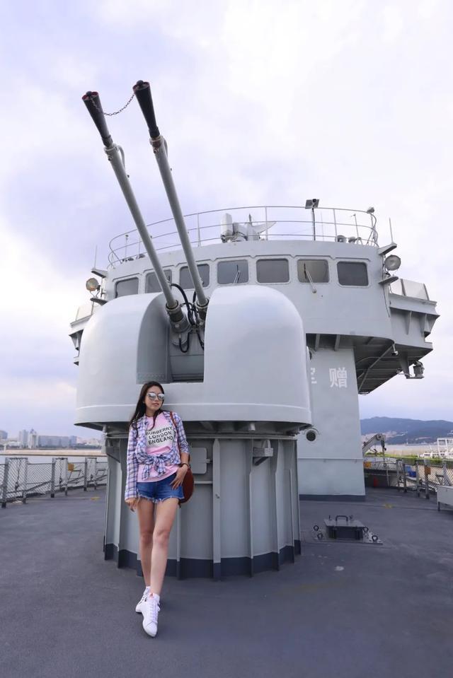 威海110号驱逐舰，中国海军的新锐力量，威海110号驱逐舰，中国海军新锐力量亮相