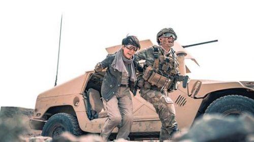 电影蛟龙突击队，英勇无畏的特种部队传奇，特种部队传奇，蛟龙突击队的英勇之旅