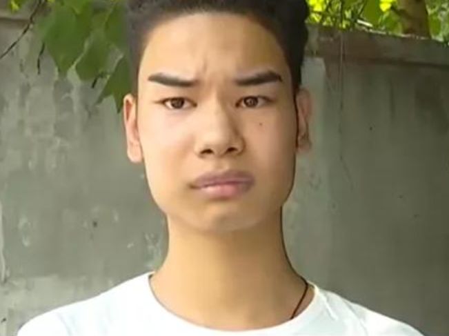 文工团的小吴与下盘的故事,文工团小吴与下盘传奇故事