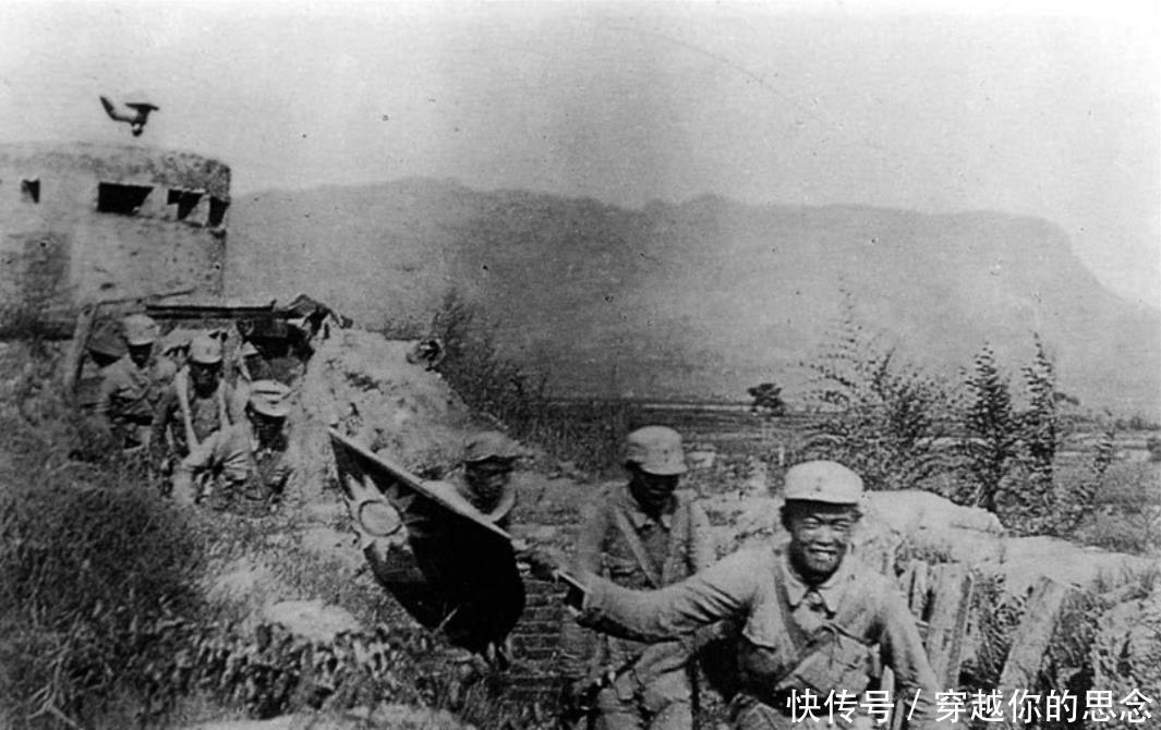 关于我国军队中第十四集团军第四十一师第一二一团撤编的历史背景与意义探讨，我国军队第十四集团军第四十一师第一二一团撤编的历史背景与意义分析