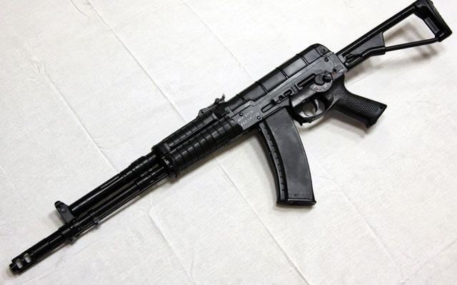 AK-102突击步枪,现代战场的主力武器,AK-102突击步枪,现代战场核心武器