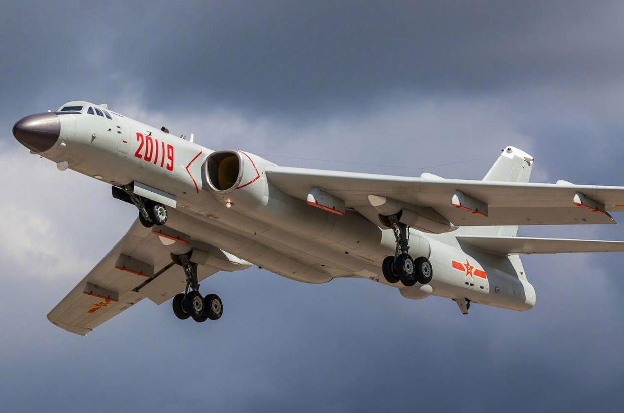 轰-6G型轰炸机，空中巨龙的崭新篇章，轰-6G型轰炸机，空中巨龙的全新篇章