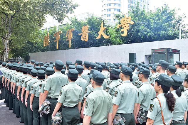 考军医大学需要什么条件,考军医大学的条件与要求