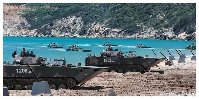 台海决战即将爆发，历史与现实的交汇点，台海局势紧张升级，历史与现实交汇的决战时刻