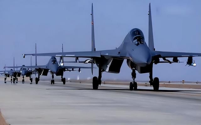 中国空军一号视频大全，历史、现状与未来展望，中国空军一号，历史、现状与未来展望全景视频大全