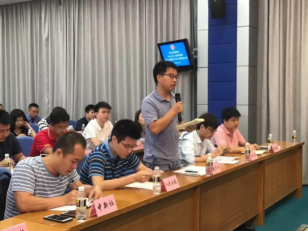 新闻发布会的功能体现及其重要性，新闻发布会的功能体现与重要性探讨