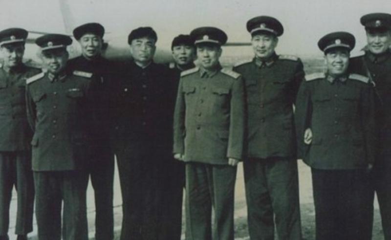 总参谋部直接领导部门的探究，总参谋部直接领导部门的深度探究