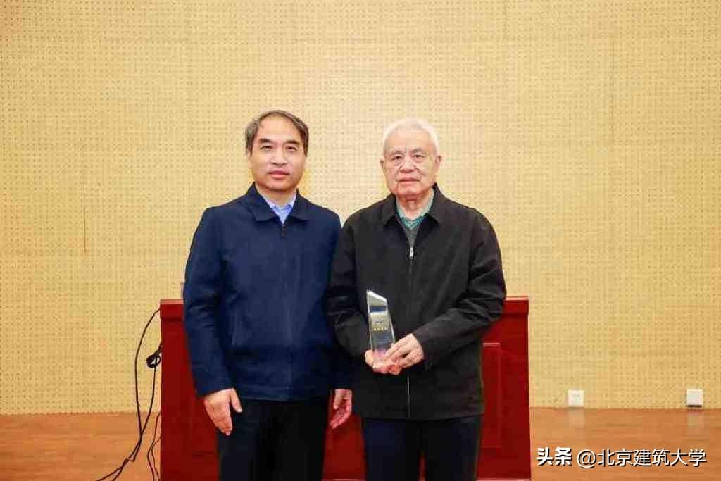 八一勋章获得者——名字的伟大荣耀，八一勋章获得者——名字背后的伟大荣耀