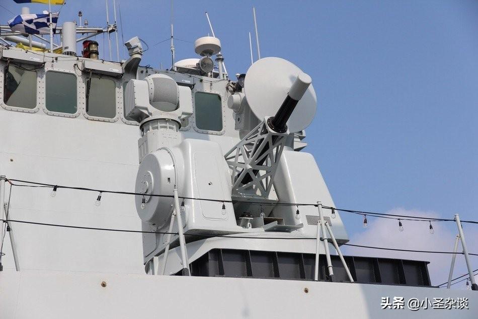 中国海军新锐战舰，052C与052D对比照，中国海军新锐战舰对比，052C与052D的深入剖析