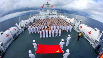 海军70周年庆典，回顾与前瞻，海军70周年庆典，回顾辉煌历程，前瞻未来篇章