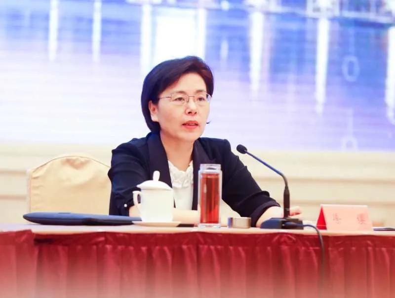 西祠胡同退役军官论坛，传承军旅精神，共筑社会和谐，西祠胡同退役军官论坛，传承军旅精神，共筑和谐社会