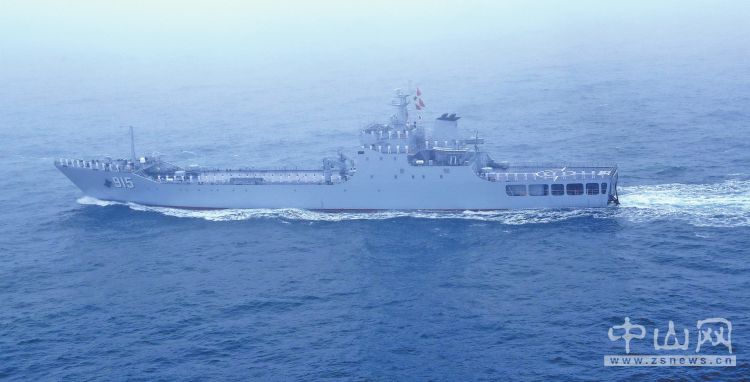 吕梁山号登陆舰，中国海军力量的重要支柱，吕梁山号登陆舰，中国海军力量的核心支柱