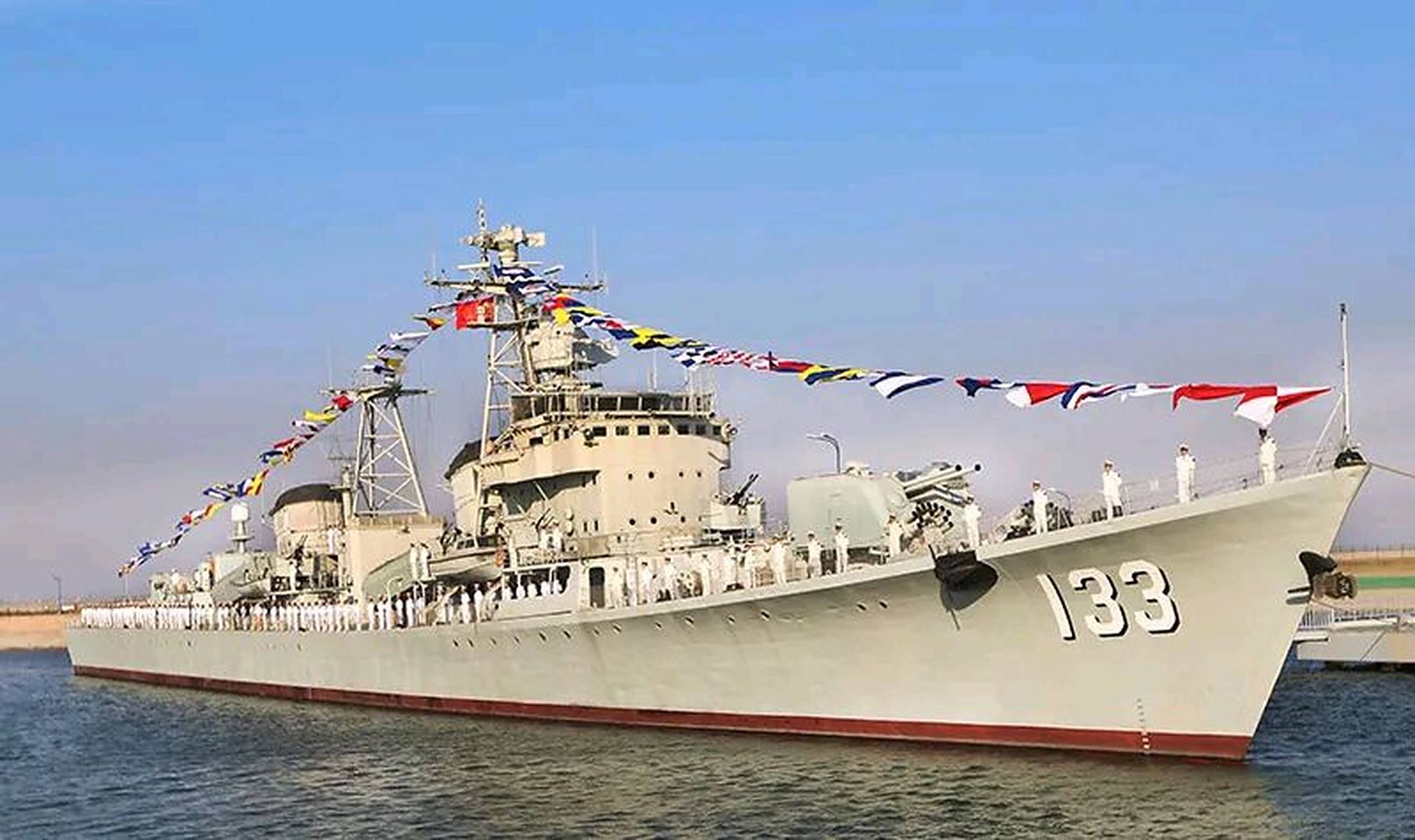 揭秘中国海军新利器，133重庆舰，揭秘中国海军新利器，重庆舰首度曝光