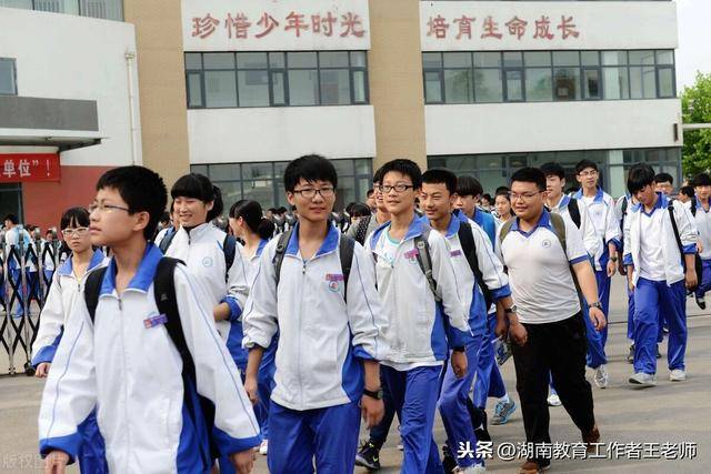 初中毕业上国防学校怎么样，一条独特的教育之路，初中毕业上国防学校，独特的教育之路探索