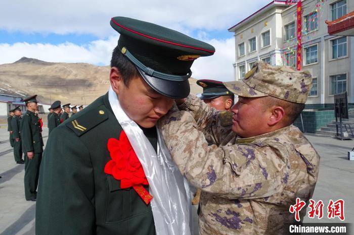 西藏老兵打新兵，现象背后的反思与启示，西藏老兵打新兵现象背后的反思与深层启示