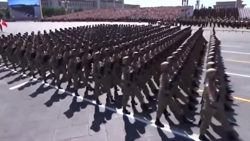 阅兵仪式中的步伐艺术，探索阅兵走的是什么步法，阅兵仪式步伐艺术，揭秘阅兵中的独特步法