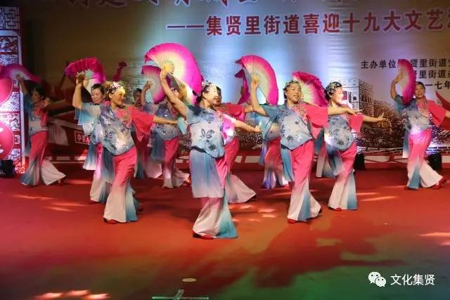 女声小合唱，雄赳赳气昂昂的力量之美，女声小合唱的力量之美，雄赳赳气昂昂的震撼之声