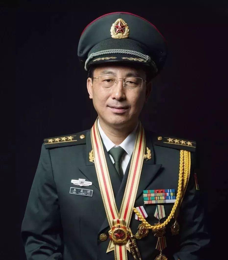 八一共和国勋章获得者的荣耀与贡献，八一勋章获得者，荣耀与贡献的典范