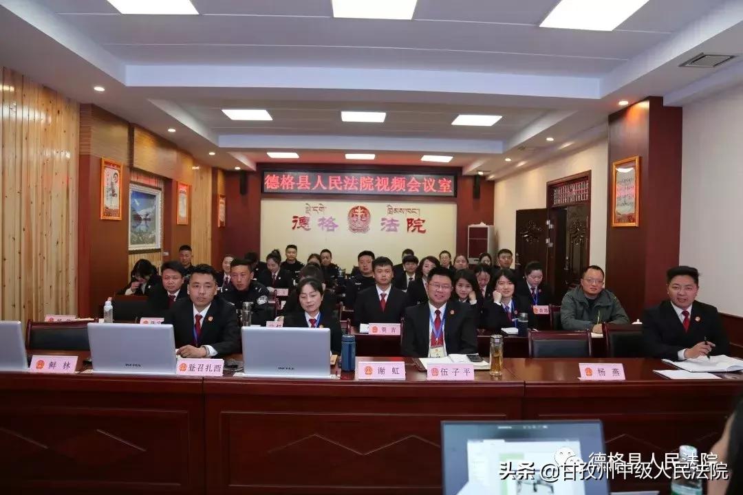 热门新闻PPT，信息时代下的新闻呈现与传播革新，信息时代下的新闻呈现与传播革新，热门新闻PPT解析