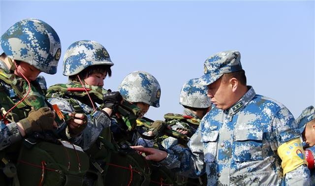 揭秘空降兵第十五军四十三师所在地及其历史使命，揭秘空降兵第十五军四十三师所在地与肩负的历史使命