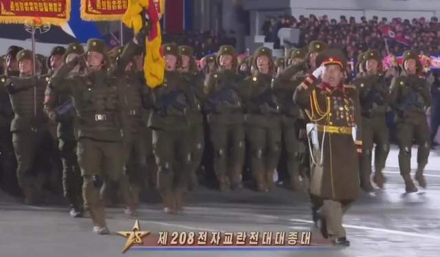 2023年国庆阅兵方队，荣耀与力量的展现，荣耀与力量的展现，2023年国庆阅兵方队全景展示