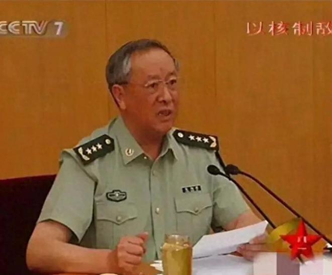 揭秘陈炳德总参谋长的儿子——陈东升的非凡人生，陈炳德总参谋长的儿子陈东升的非凡人生揭秘