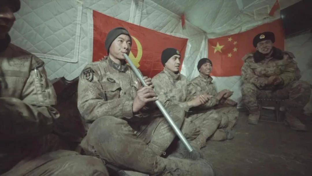 中印边境驻训部队，捍卫边疆，展示决心，中印边境驻训部队坚定捍卫边疆，展示决心与毅力
