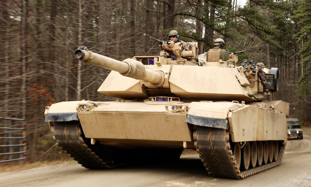 VT4与M1A2，两种主战坦克的对比与探讨，VT4与M1A2主战坦克对比探讨