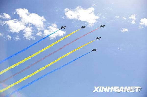 长空砺剑舞，盛世展雄姿——2009国庆阅兵空中梯队综述，长空砺剑舞盛世，国庆阅兵空中梯队全景展示