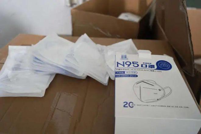 关于N95口罩过期两个月还能否使用的探讨，N95口罩过期两个月使用探讨，是否还能安全有效？