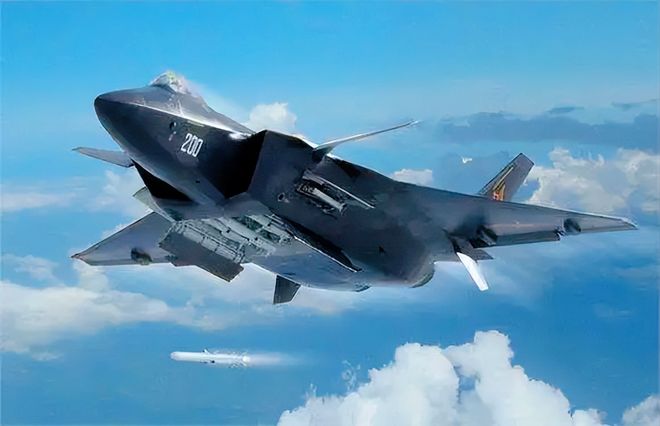 歼-20,军用飞机的杰出代表,歼-20,军用飞机杰出代表之典范