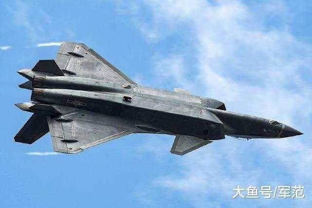 歼-20战斗机发动,中国空中力量的崭新篇章,歼-20战斗机启动,中国空中力量的新时代篇章