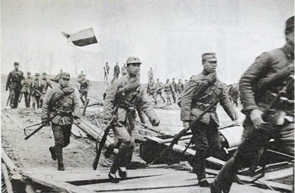 部队现役军官工资标准详解,部队现役军官工资标准全面解析