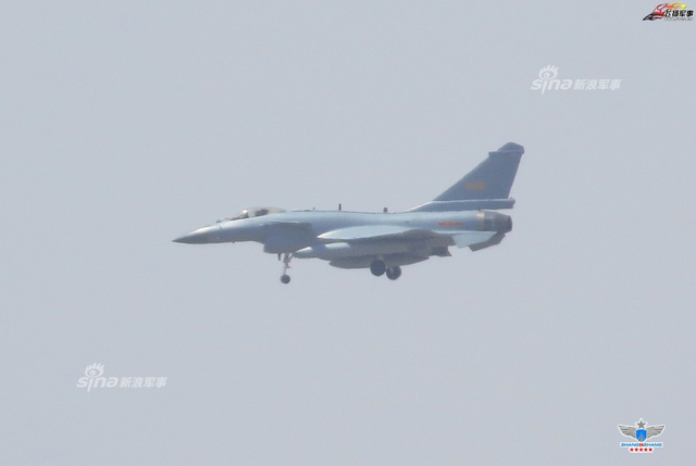 歼-10C已经服役了吗?深度解析中国新一代战斗机的现状和未来,歼-10C现状深度解析,新一代战斗机的服役进展与未来展望