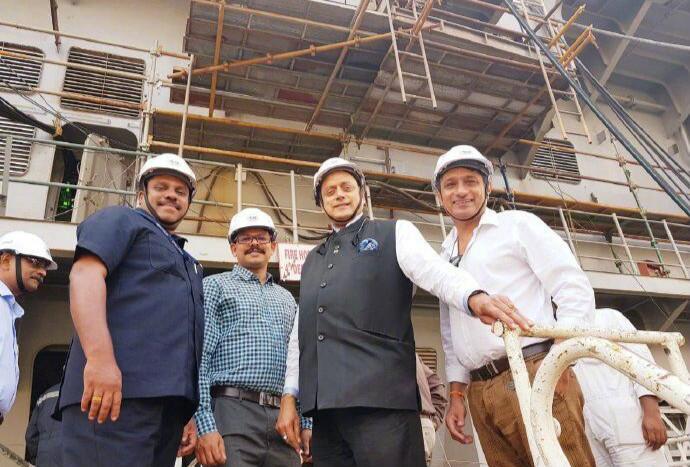 歼-10战斗机最终改进型的卓越性能与战略价值,歼-10战斗机最新改进型的战略价值及卓越性能解析